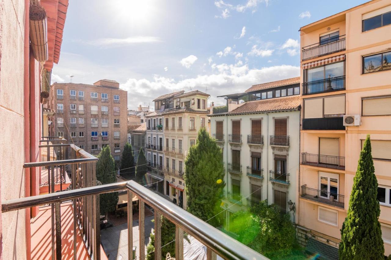 Tuguest Plaza Pescaderia - Catedral Apartment Granada Exterior foto
